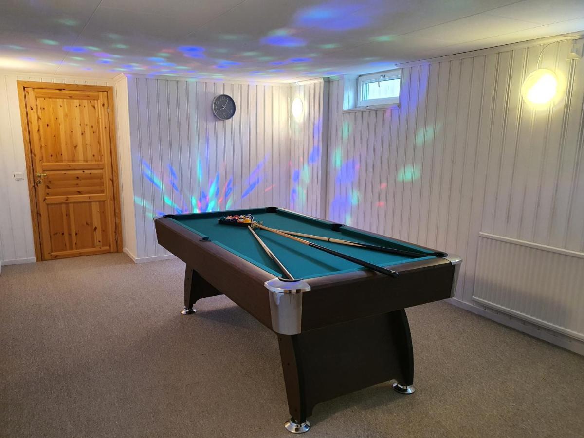 "Klippstigen" Villa For 10 Persons With Massage Chair, Sauna And Billiard Table Hultsfred Exterior foto
