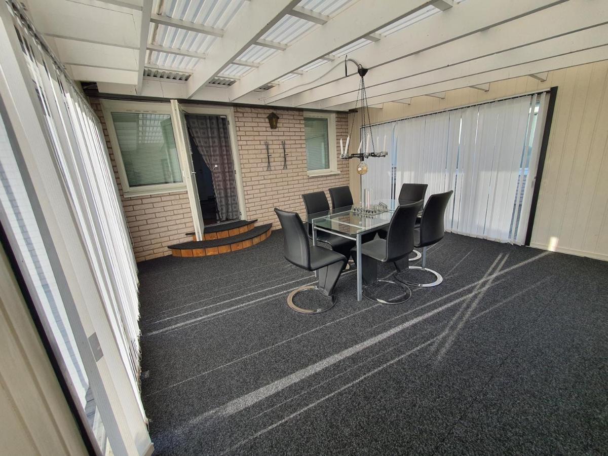 "Klippstigen" Villa For 10 Persons With Massage Chair, Sauna And Billiard Table Hultsfred Exterior foto